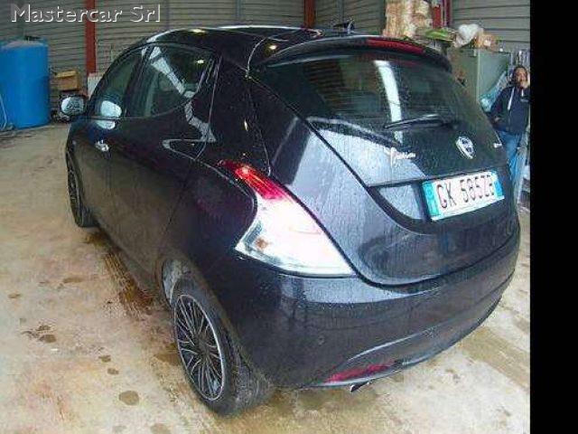 LANCIA Ypsilon 5posti Neopatentati 1.0 hybrid Gold tg: GK585ZB