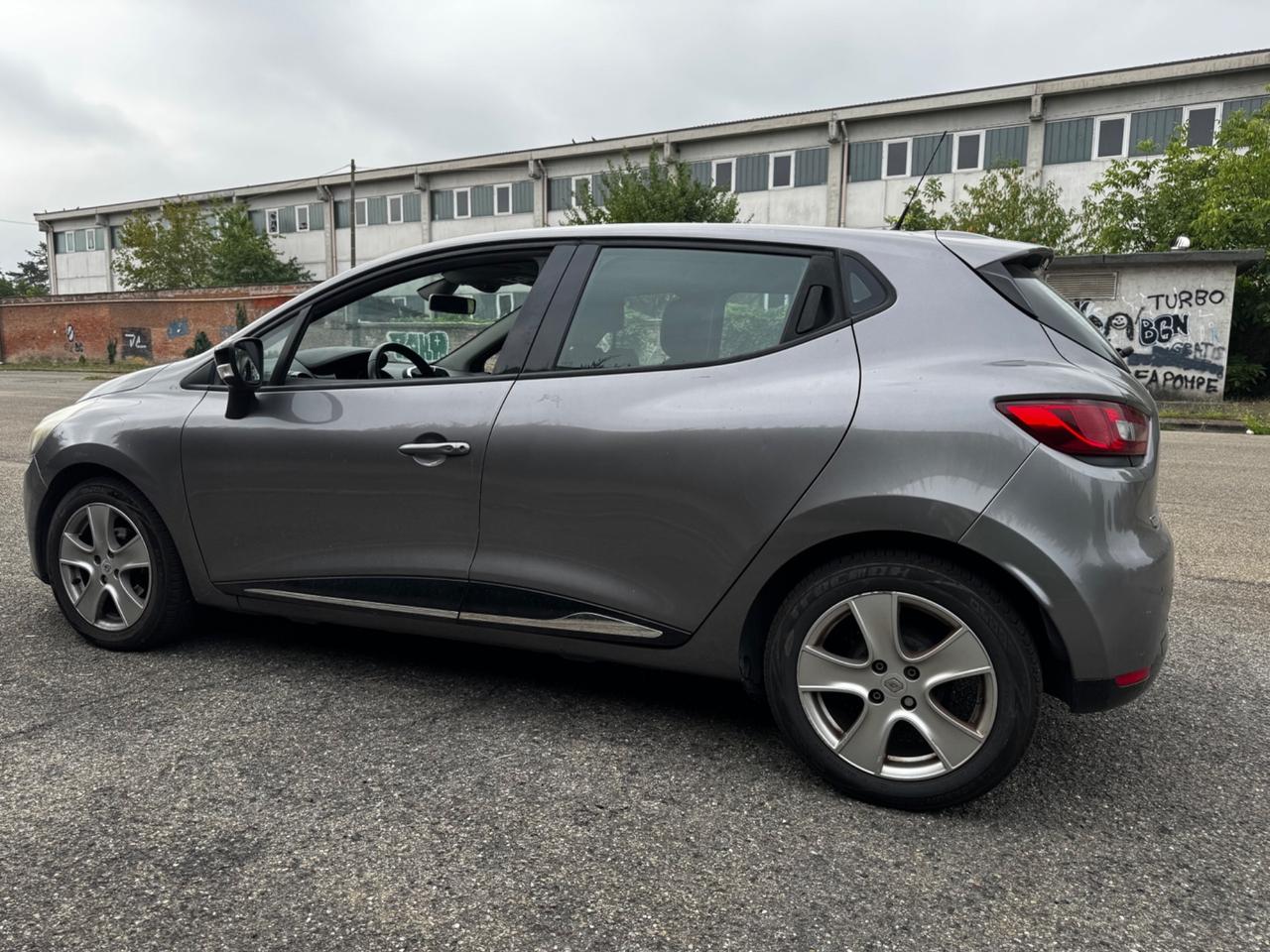 Renault Clio 1.2 75CV 5 porte Live
