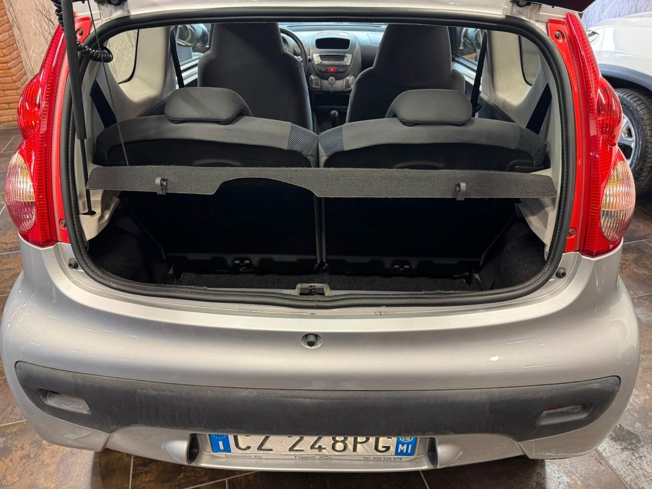 Peugeot 107 1.0 68CV 3p. Desir