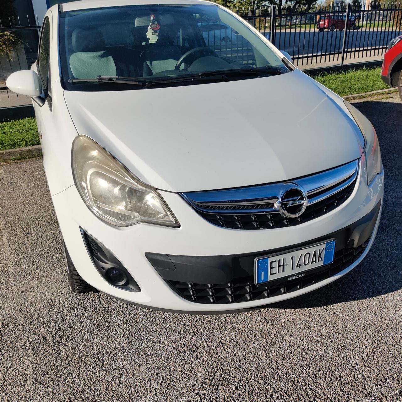 Opel Corsa 1.2 3 porte Elective