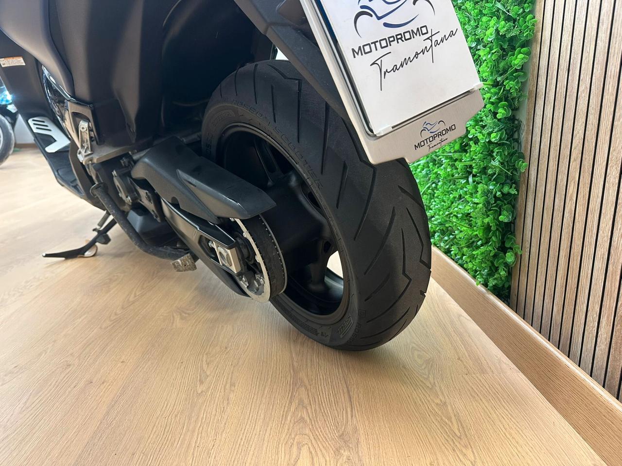 YAMAHA TMAX T MAX T-MAX 530 DX 2019 - DA 129€ AL MESE