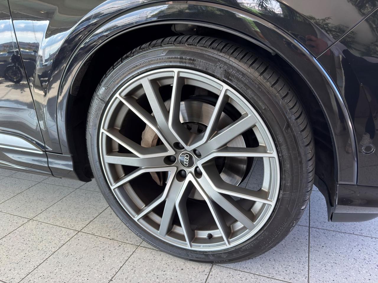 AUDI Q7 II 2019 50 3.0 tdi mhev quattro tiptronic 7p.ti