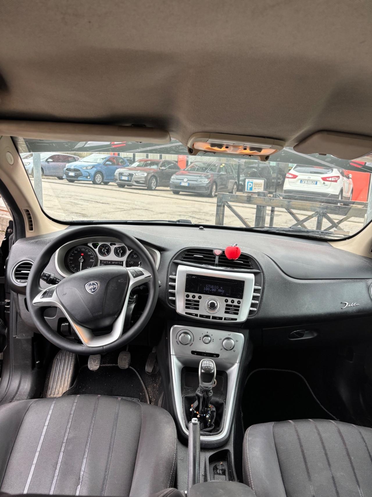 Lancia Delta 1.6 MJT DPF Platino