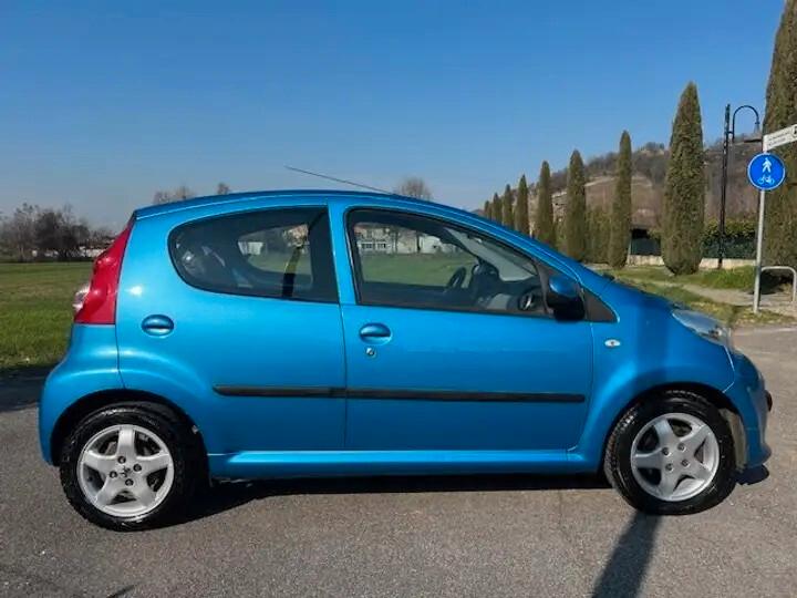 Peugeot 107 1.0 68CV 5p. Sweet Years