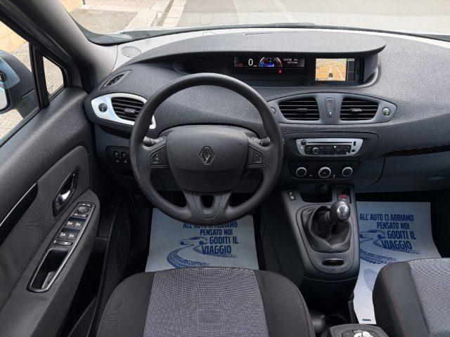 RENAULT Scenic 1.5 dCi 110CV *7 Posti*
