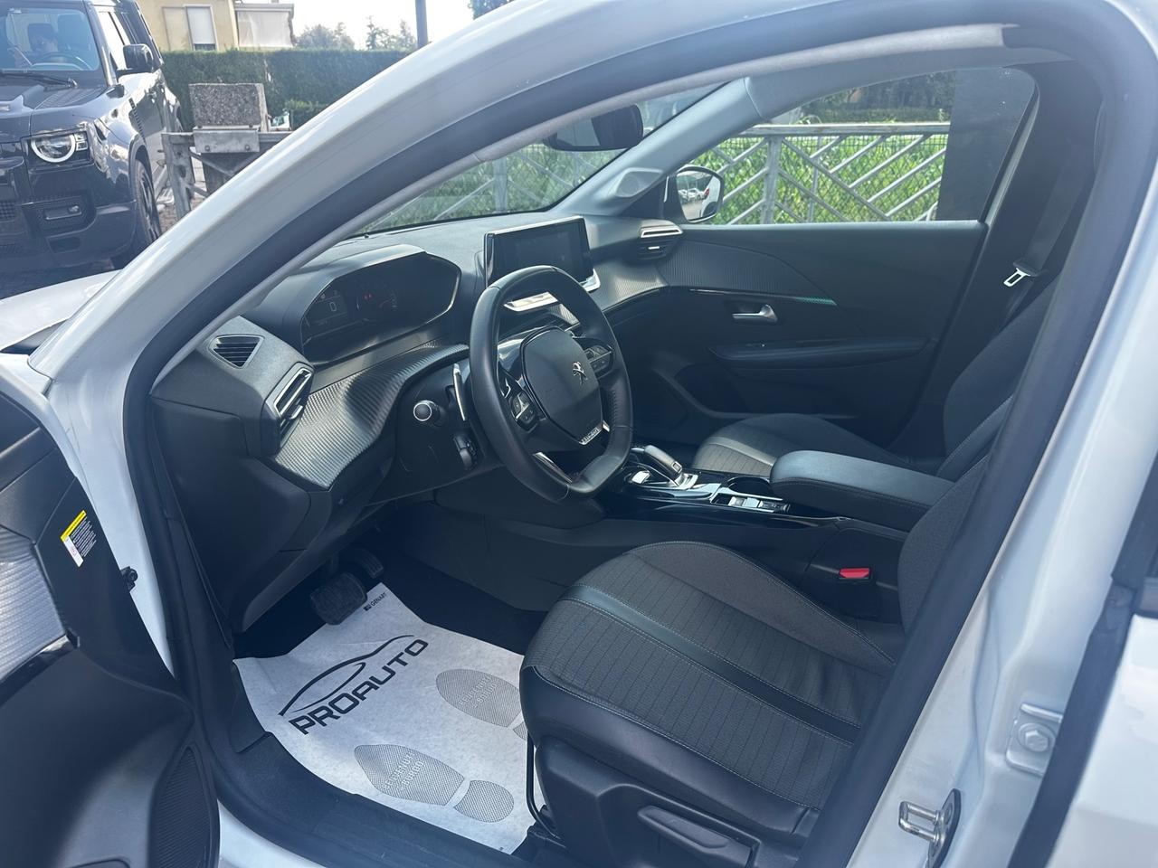 Peugeot 208 PureTech 100 Stop&Start EAT8 5 porte GT Pack