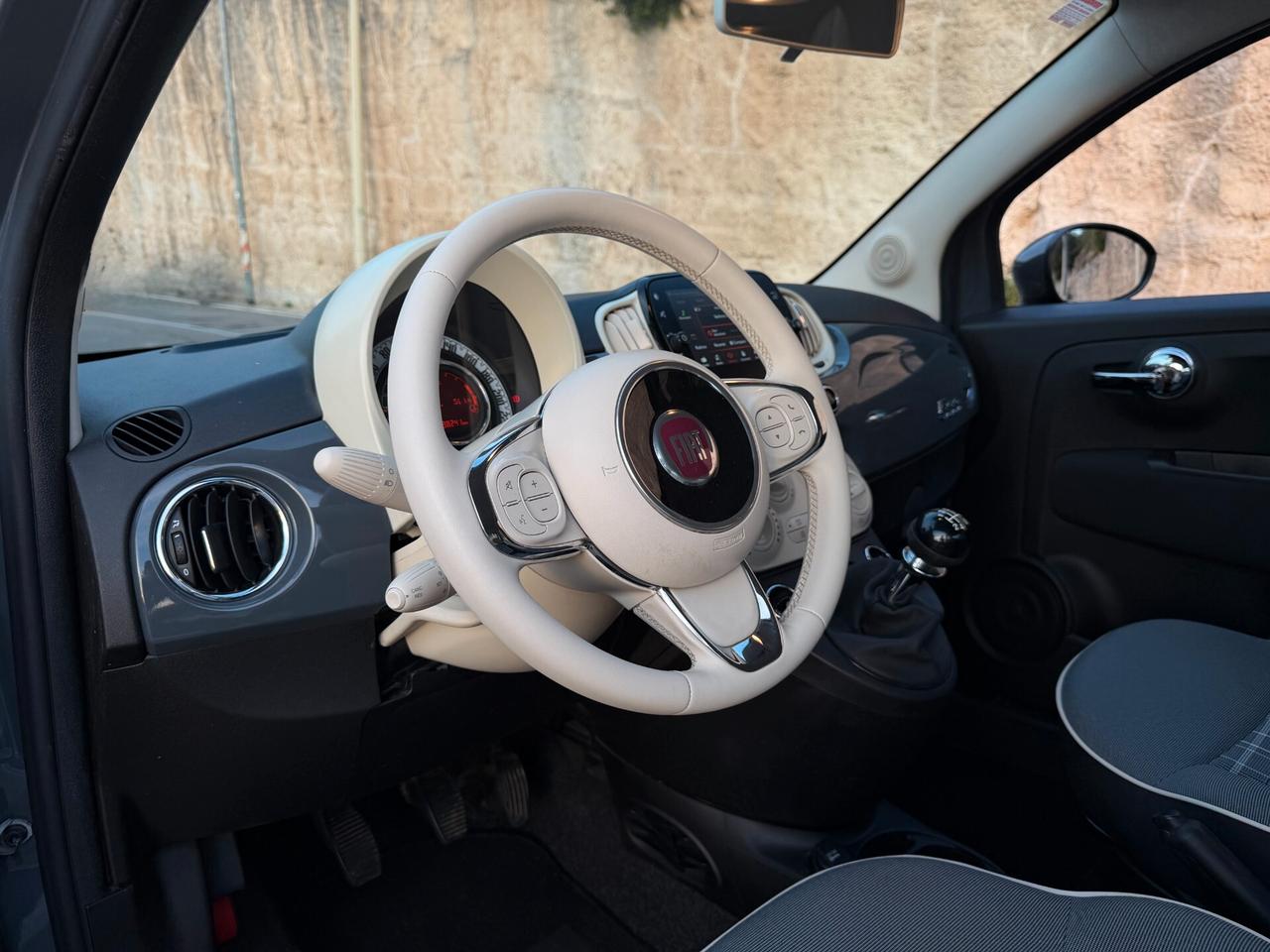 FIAT 500 LOUNGE/1.2 69 CV/CAR PLAY/SOLO 98000 KM