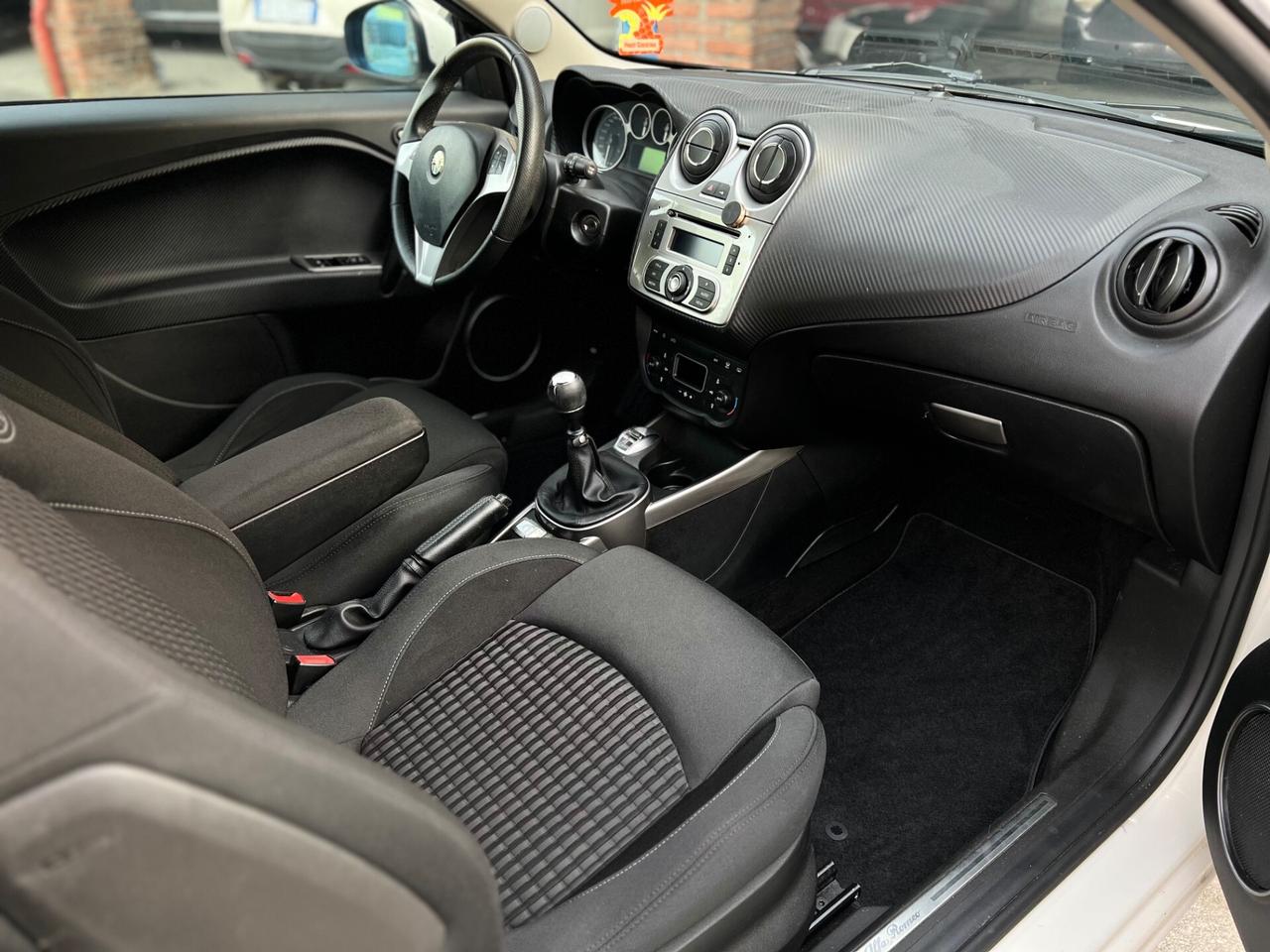 Alfa Romeo MiTo 1.4 78 CV Distinctive Sport Pack