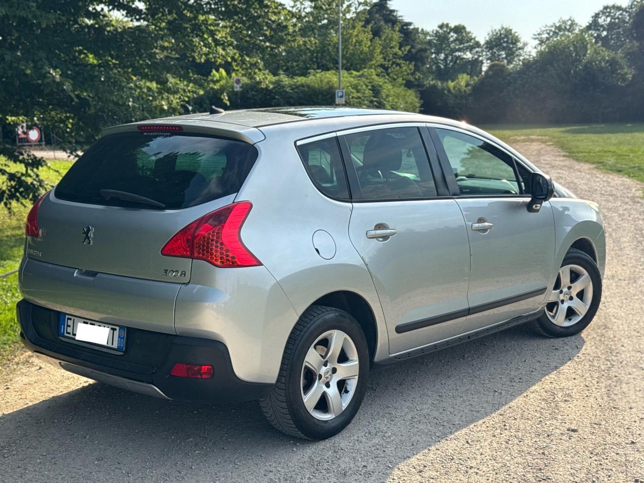 Peugeot 3008 2.0 HDi 150CV Business FULL OPTIONAL