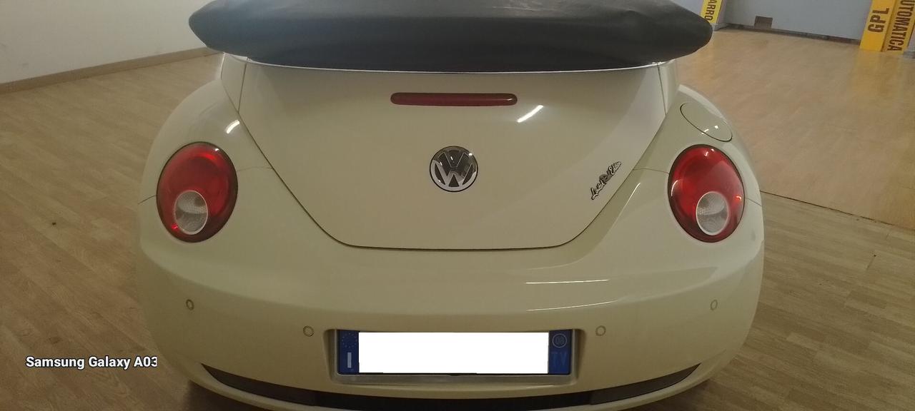 Volkswagen New Beetle 1.9 TDI 105CV Cabrio Lim. Red Edt.