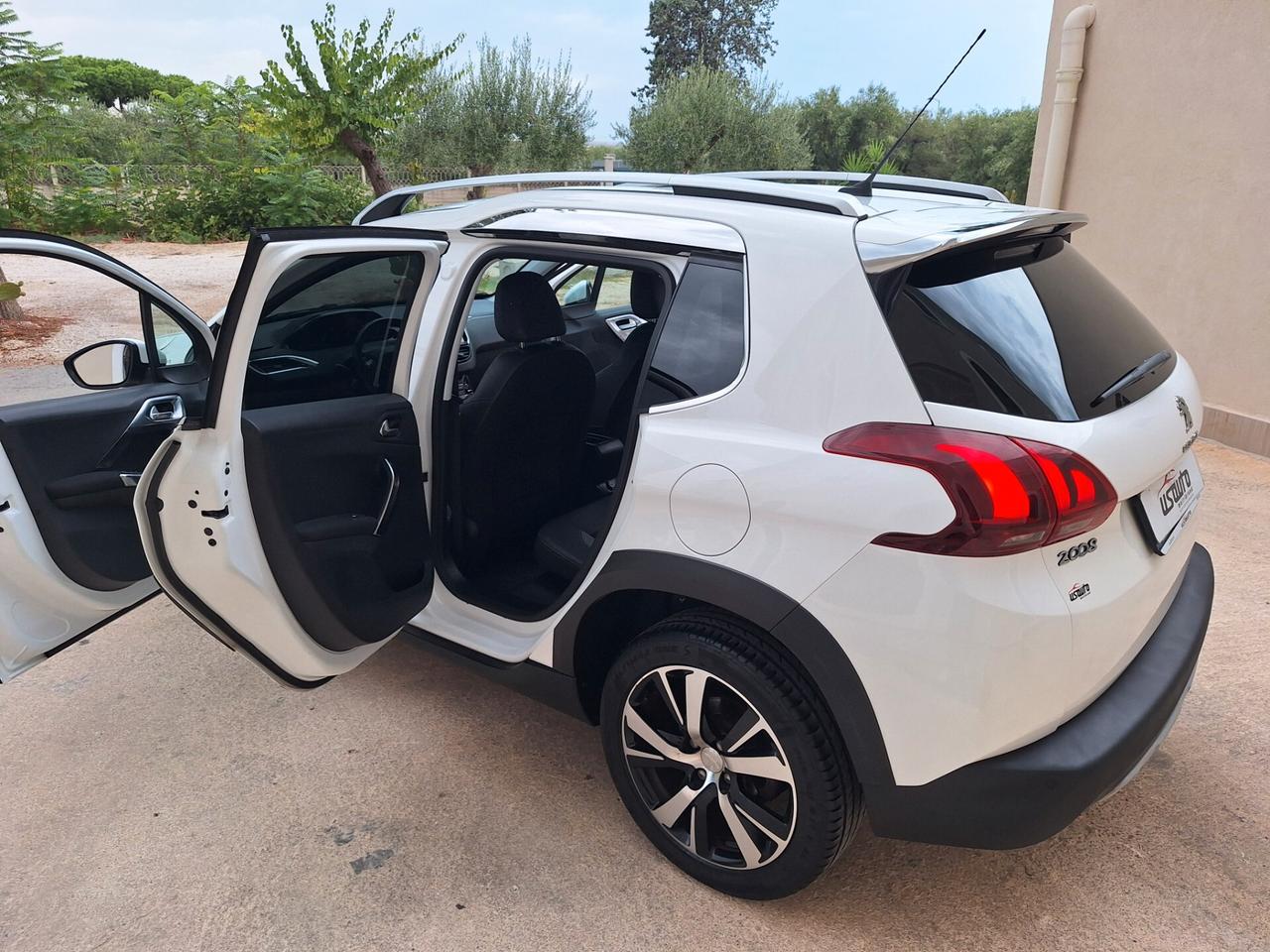 Peugeot 2008 BlueHDi 120 cv Allure PERFETTA