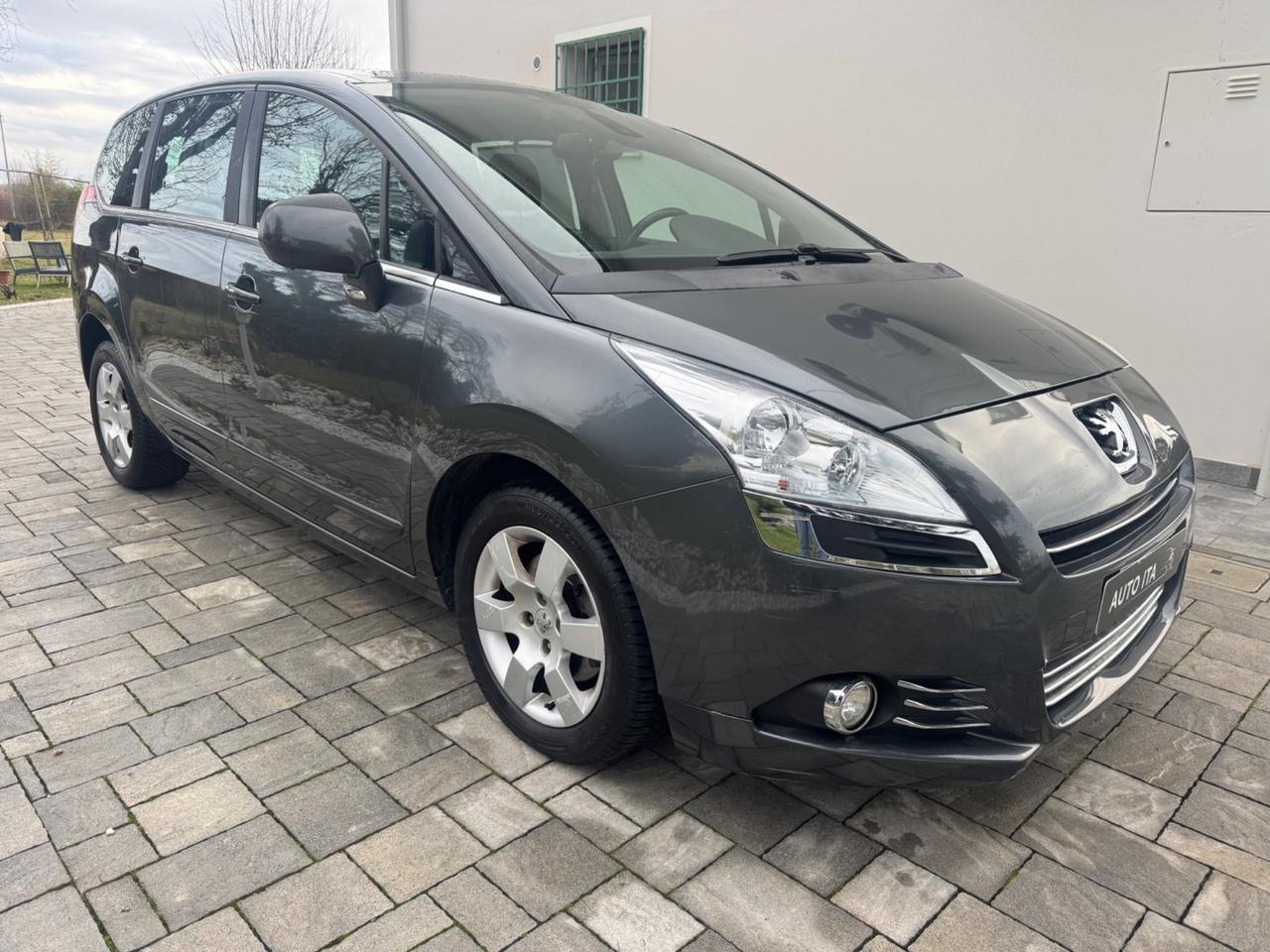 Peugeot 5008 2.0 HDi 150CV Business