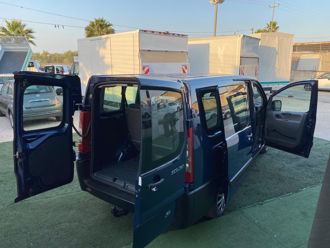 Fiat Scudo 2.0 Diesel 9 Posti Apertura DX-SX