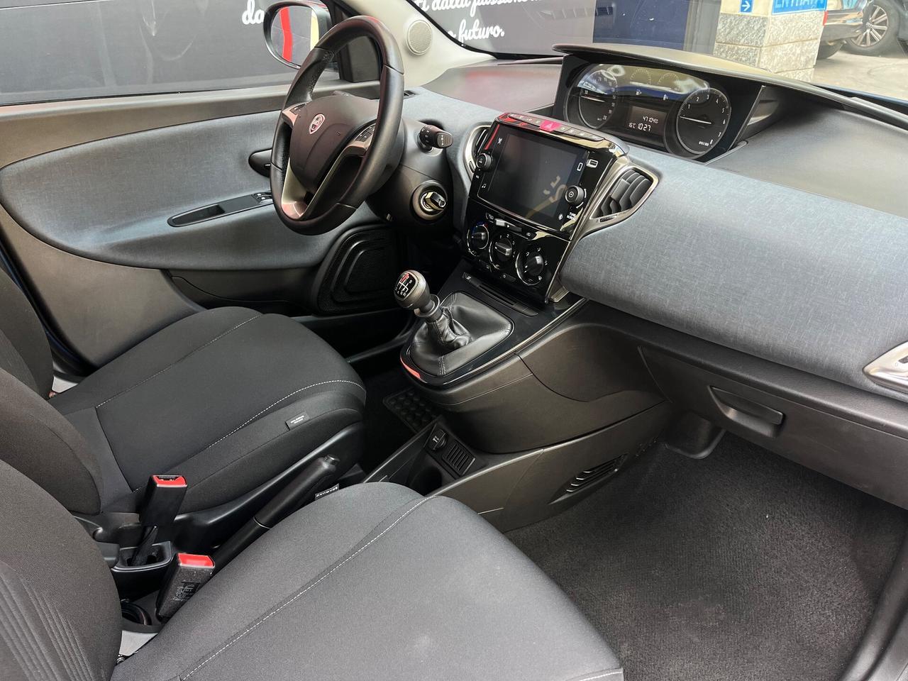 LANCIA YPSILON 1.0 HYBRID 69CV GOLD - NESSUN VINCOLO FINANZIARIO