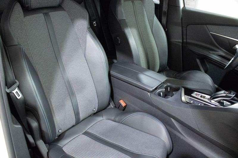 Peugeot 3008 BlueHDI 130cv EAT8 Allure Pack