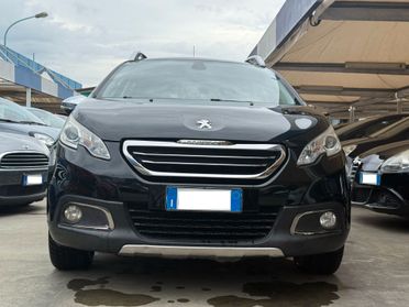 PEUGEOT 2008 1,2 BENZ.