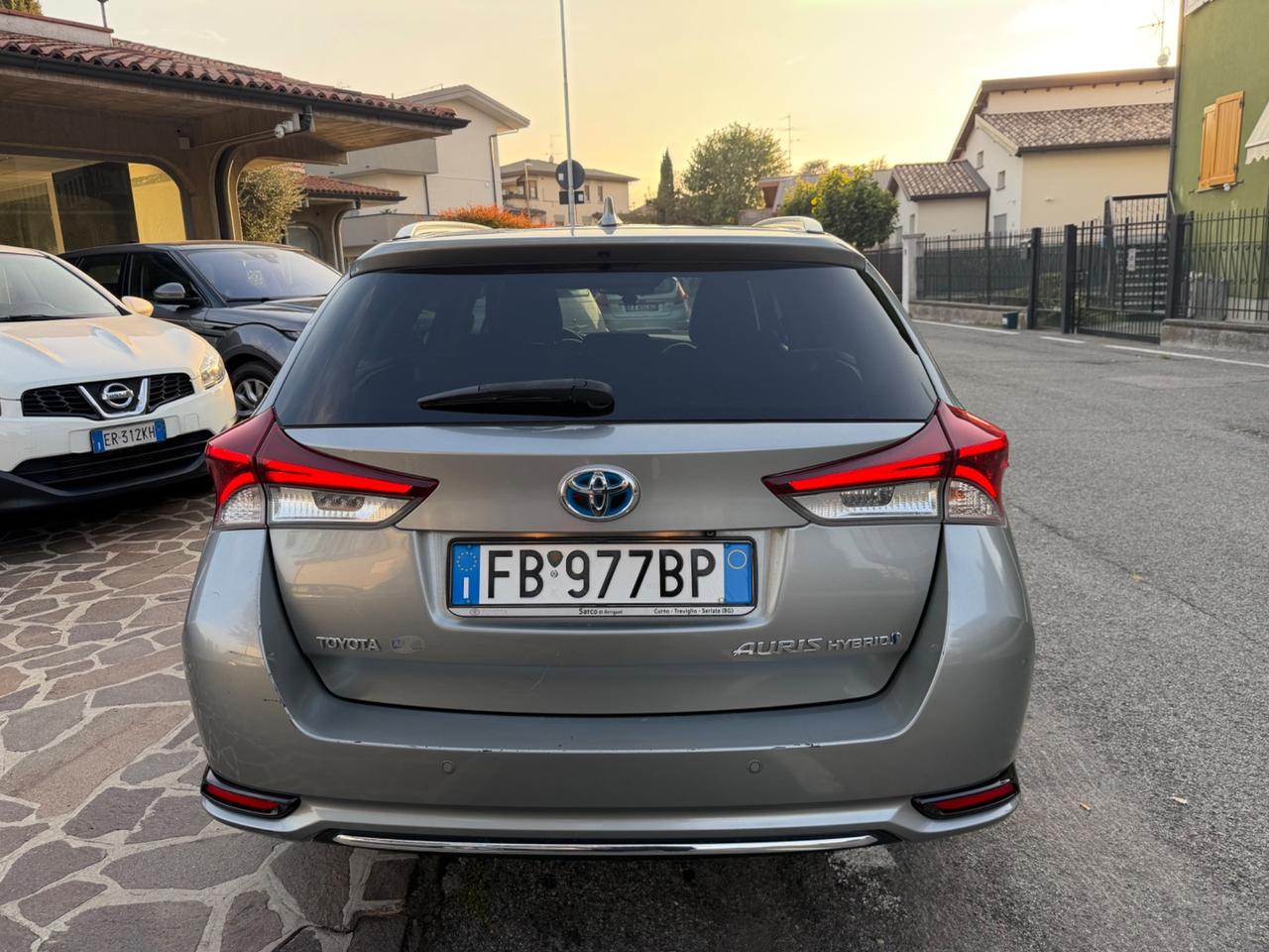 Toyota Auris Touring Sports 1.8 Hybrid Active