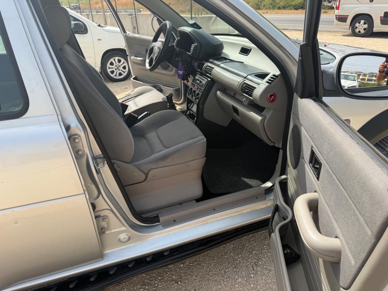 Land Rover Freelander 2.0 4x4 OCCASIONE 2.290€