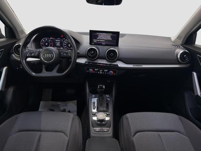 AUDI Q2 30 TDI S tronic Identity Black*FORMULA S*