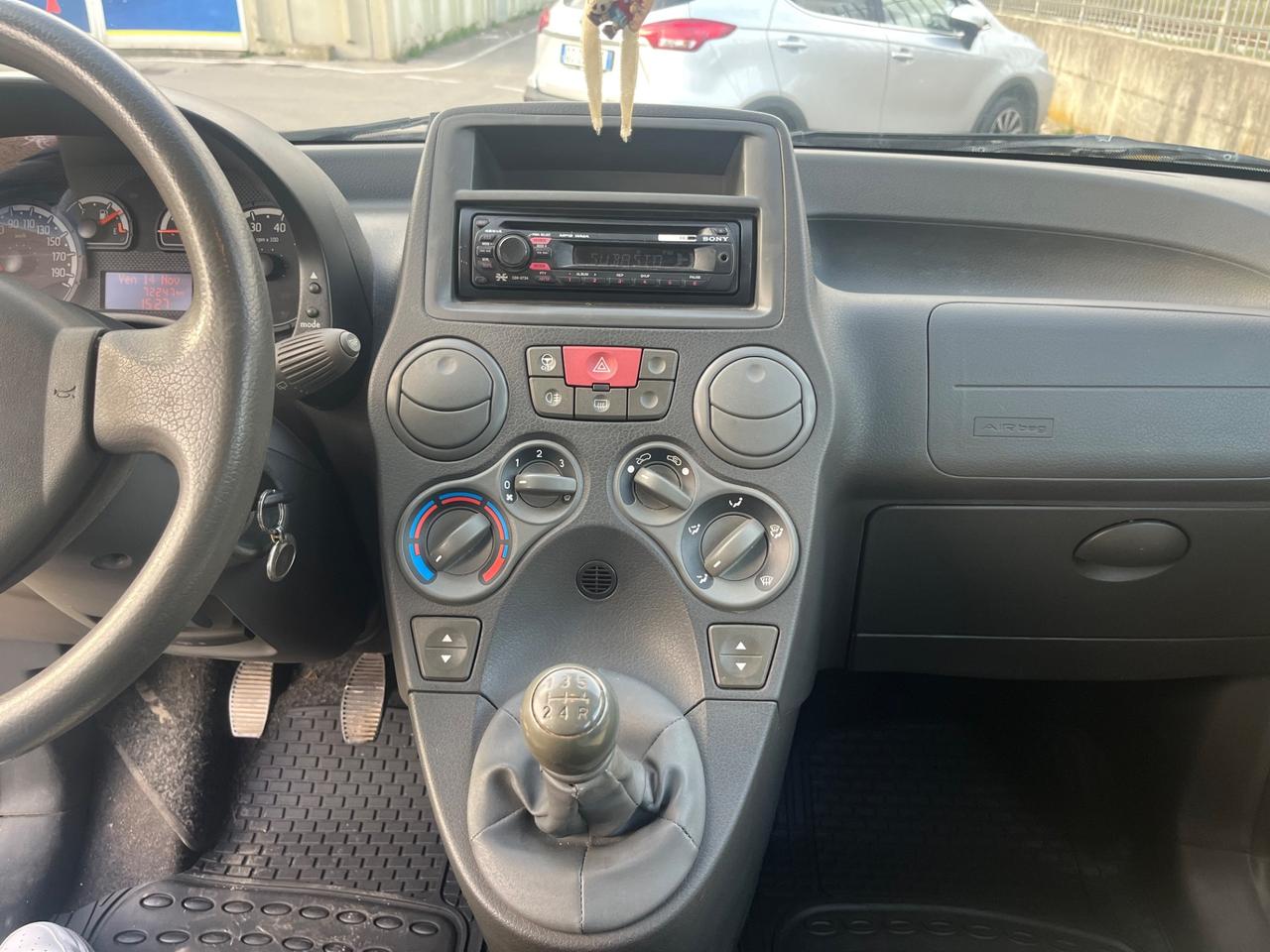 FIAT PANDA 1.2 NATURAL POWER 2009 SOLI 72.000 KM