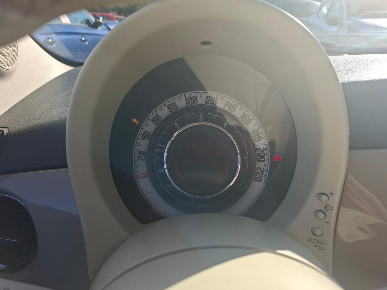 FIAT 500 LOUNGE 1.3 MJT SINISTRATA MARCIANTE