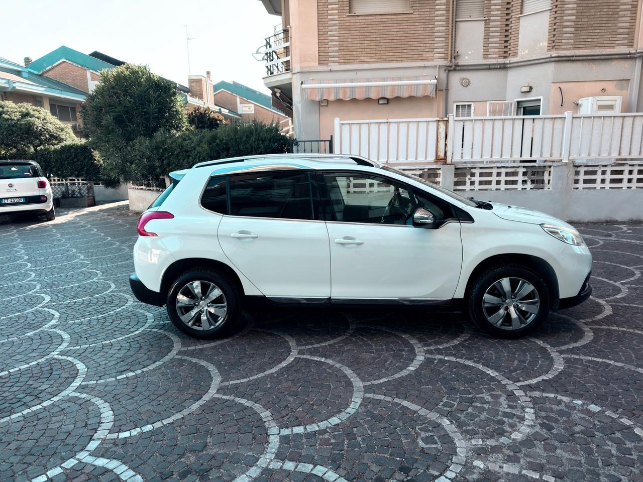 Peugeot 2008 PureTech 82 Allure