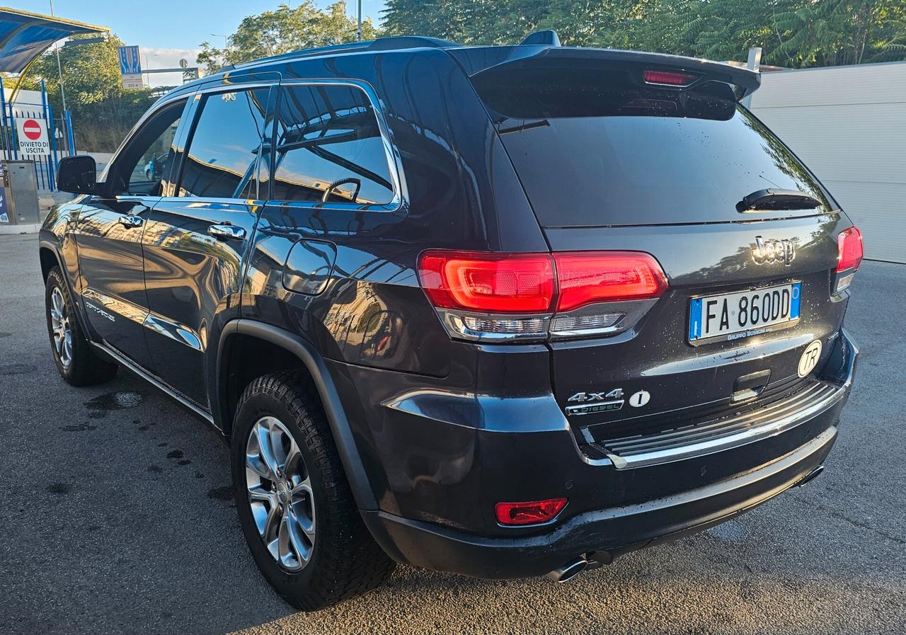 Jeep Grand Cherokee OVERLAND limited