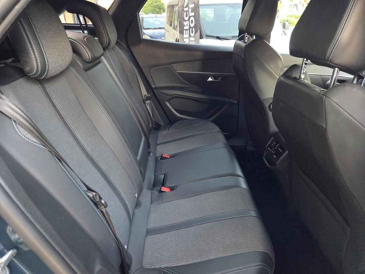 PEUGEOT 3008 BlueHDI 130 EAT8 S&S Allure Pack 2023