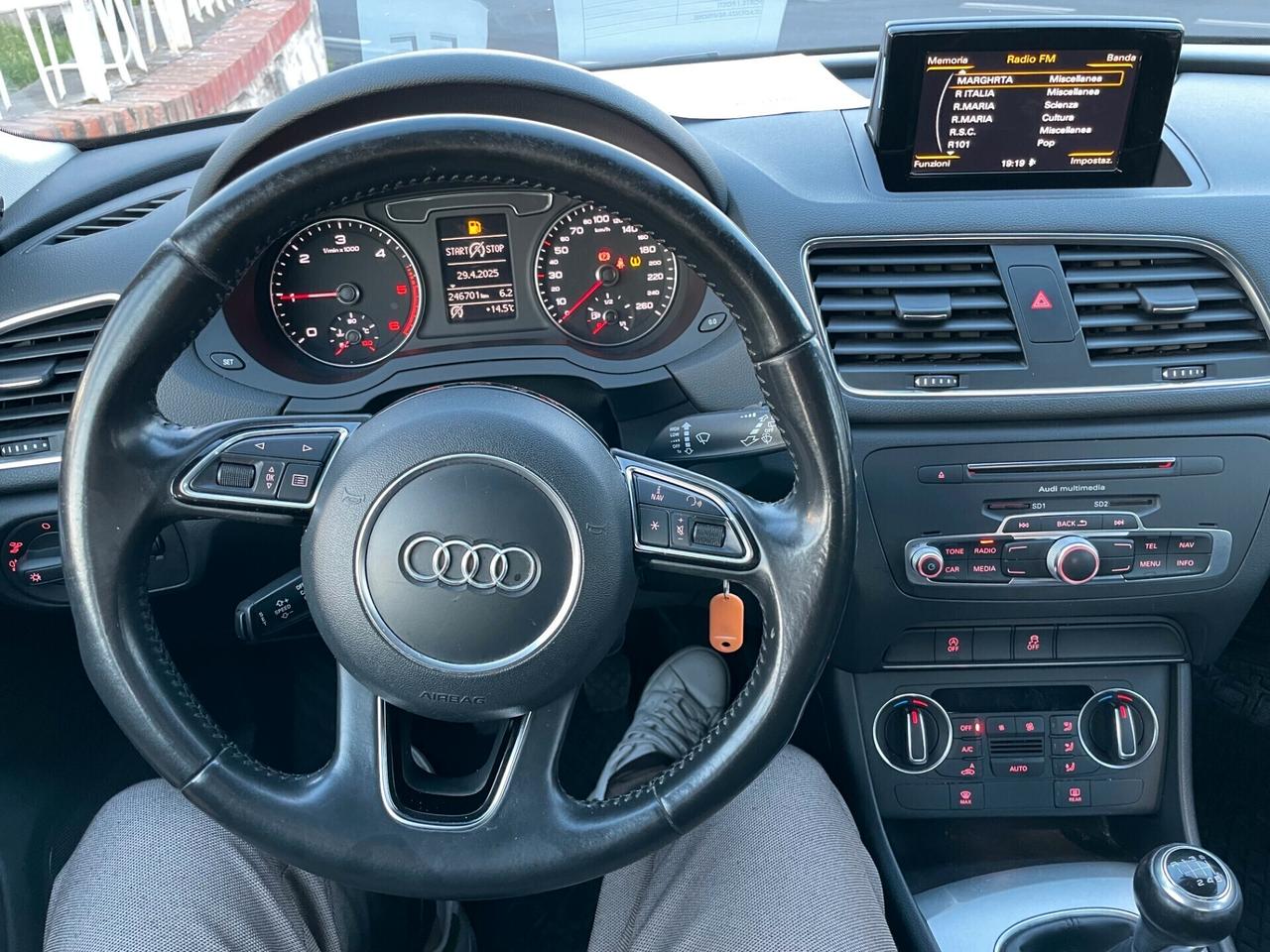 Audi Q3 2.0 TDI 120 CV Sport