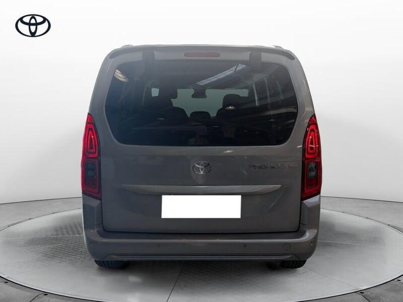Toyota Proace City Verso 1.5D 130Cv S&S A/T L2 D Luxury