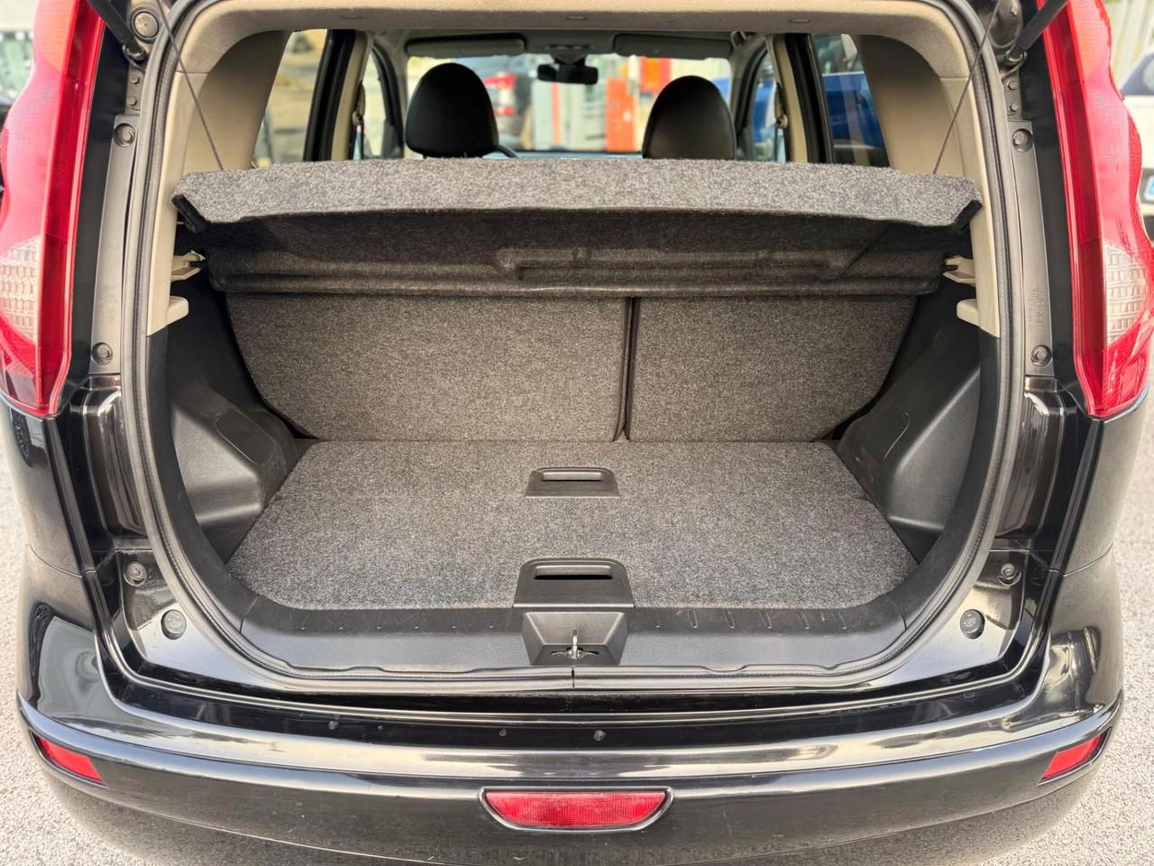 Nissan Note 1.5 dCi 86CV Tekna