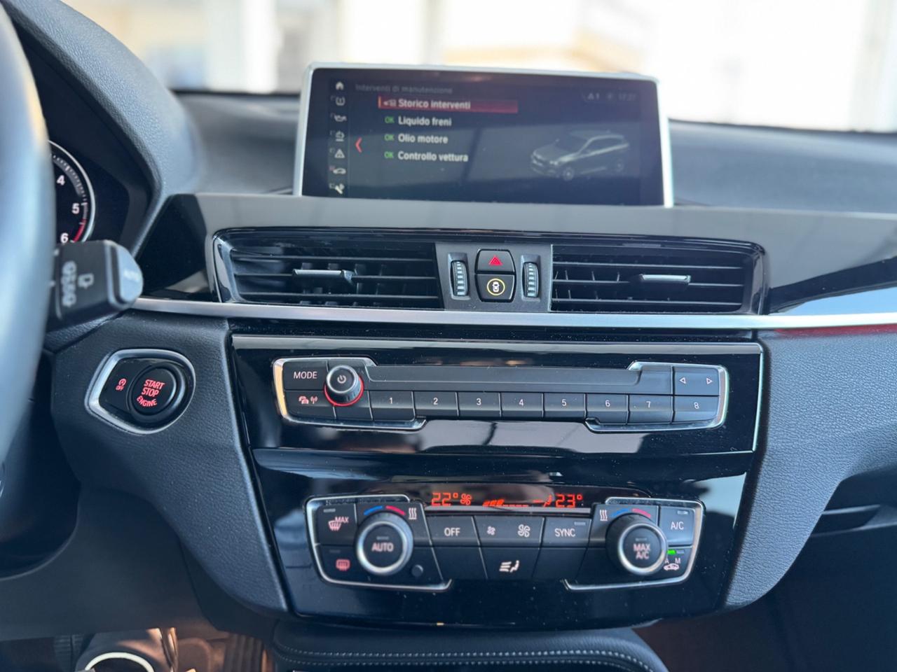 Bmw X1 xDrive18d xLine Tetto Head-Up