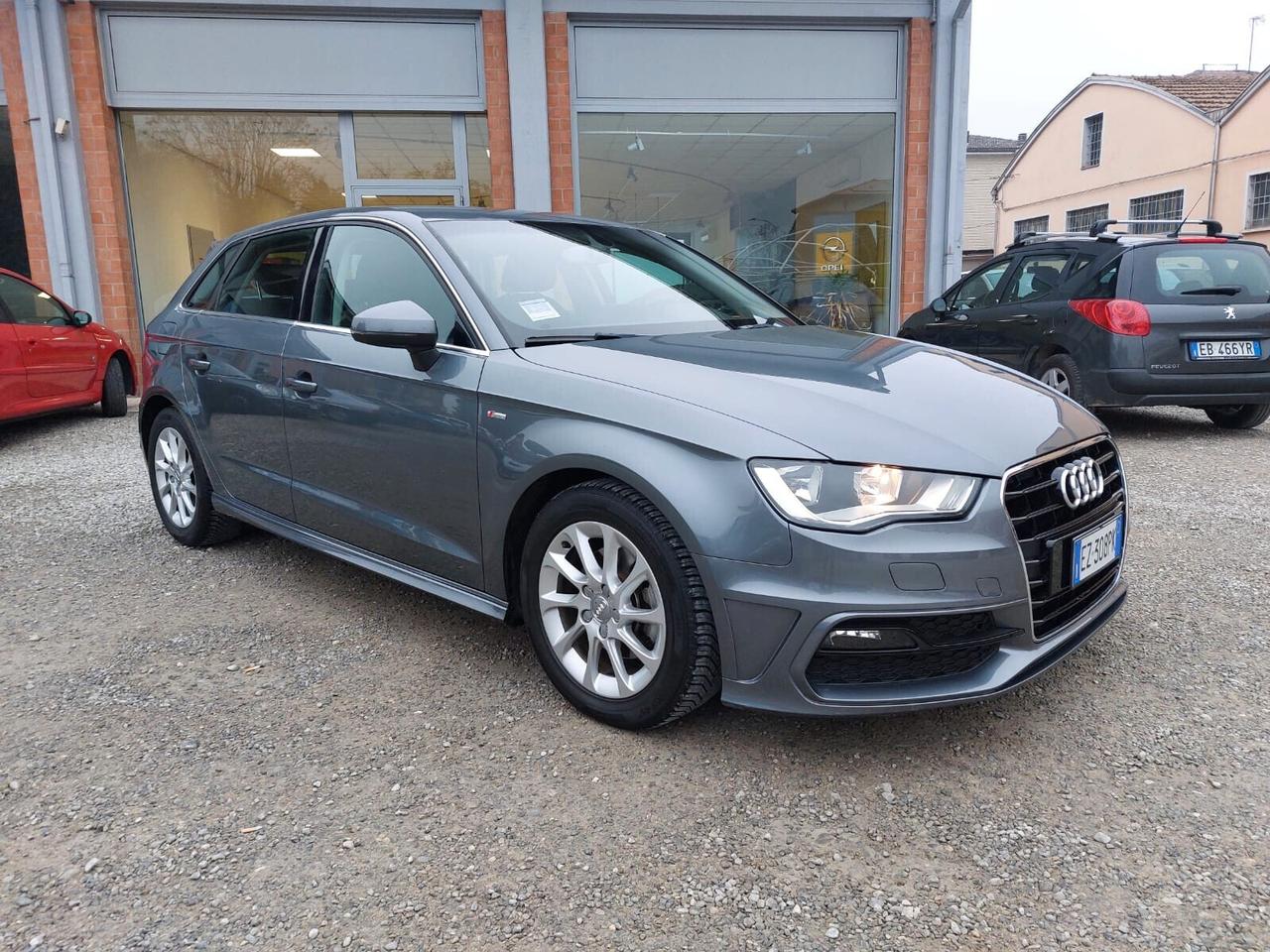 Audi A3 SPB 1.6 TDI ULTRA S-LINE STUPENDA EURO 6B