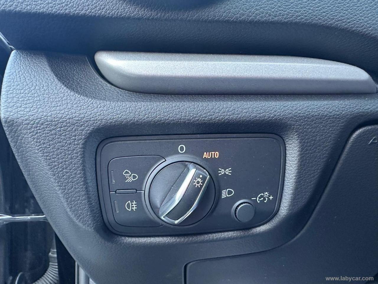 AUDI A3 SPB 30 g-tron S tronic Business *METANO*