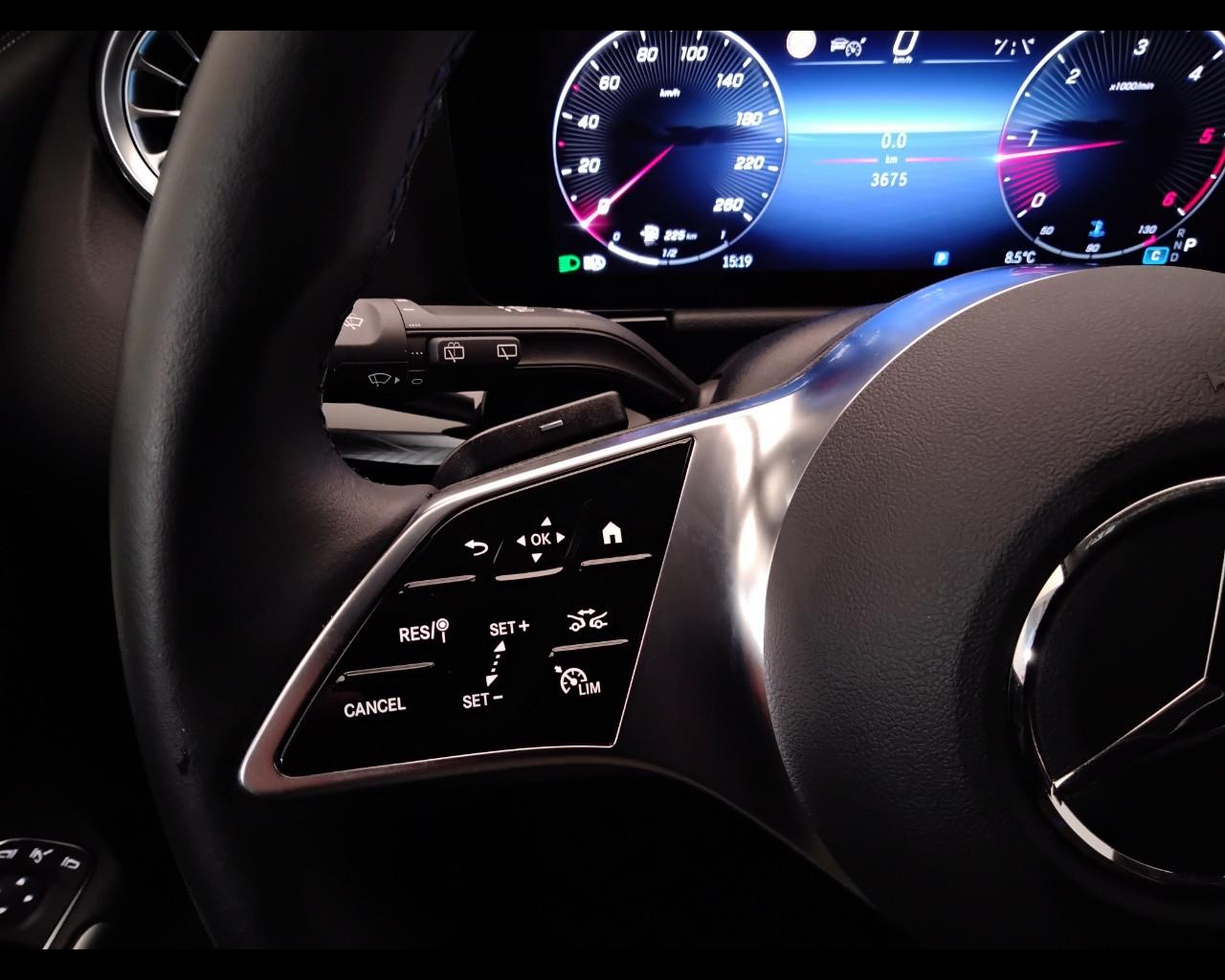 Mercedes-Benz GLA-H247 2023 - GLA 200 d Progressive Advanced Plus 4matic auto