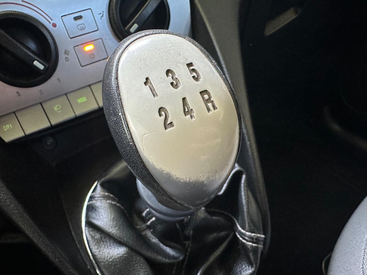 Lancia Ypsilon 1.2 60CV Elle —SOLO 71.700KM—