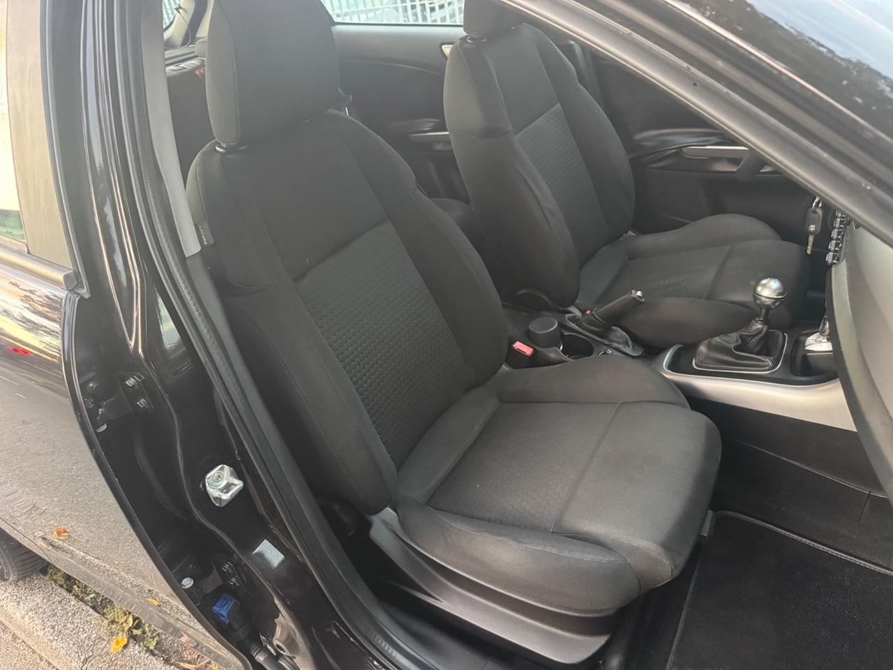 Alfa Romeo Giulietta 1.4 BENZ neopaten garanzia 12 m