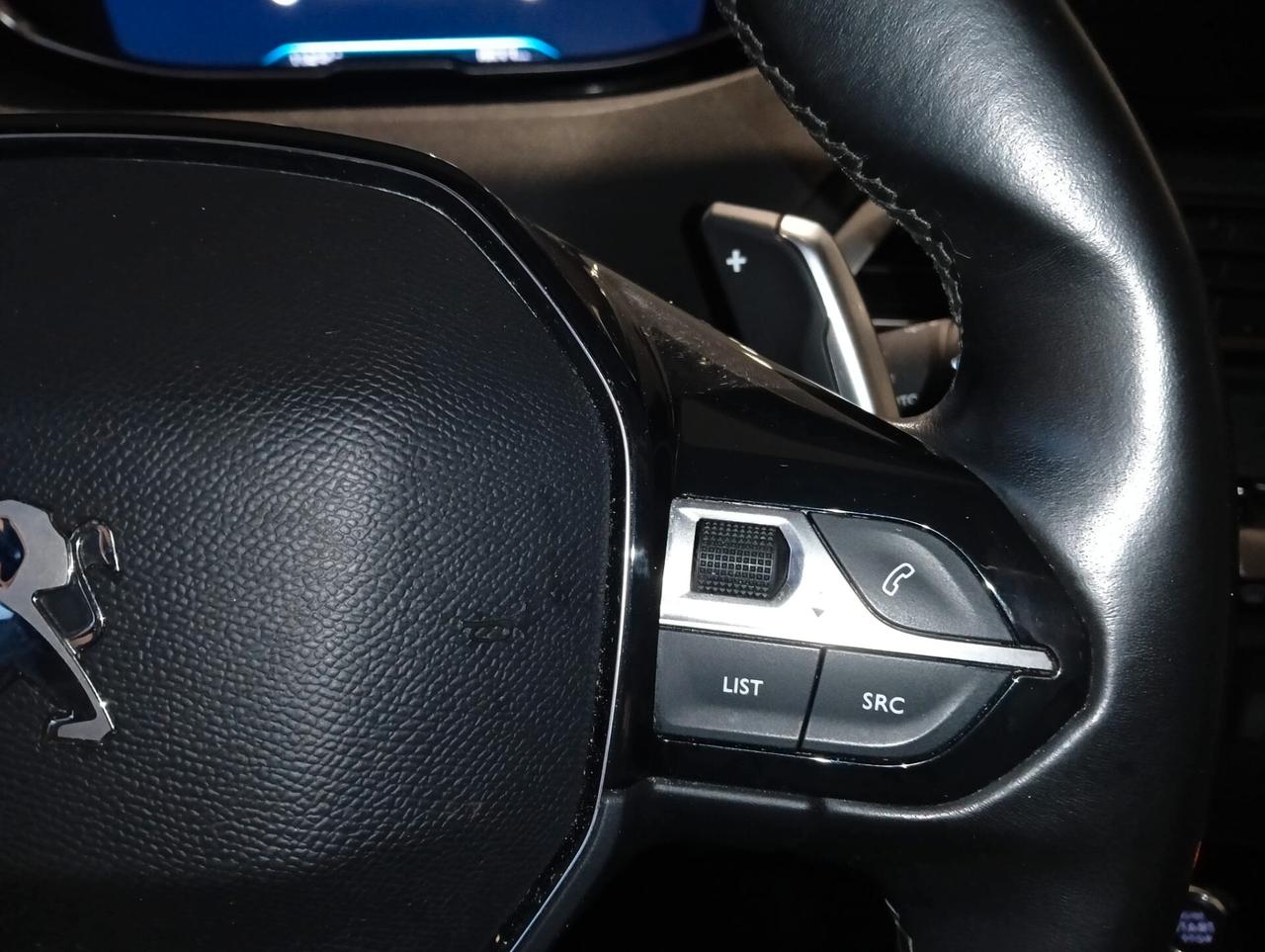 Peugeot 3008 BlueHDi 130 S&S EAT8 Allure