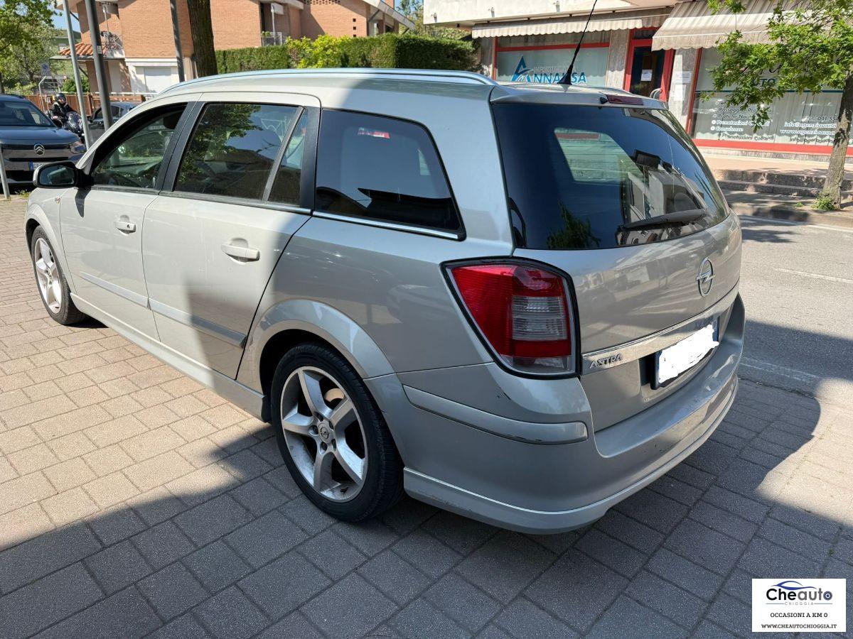 OPEL - Astra - 1.6 16V GPL-TECH SW Edition