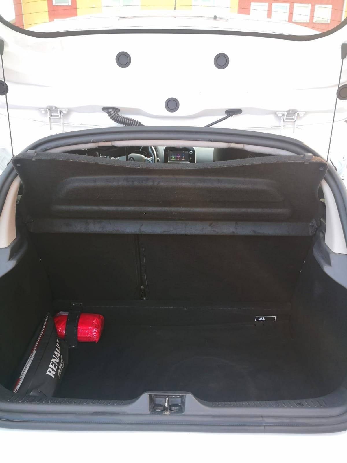 Renault Clio dCi 8V 90CV EDC Start&Stop 5 porte Energy Intens