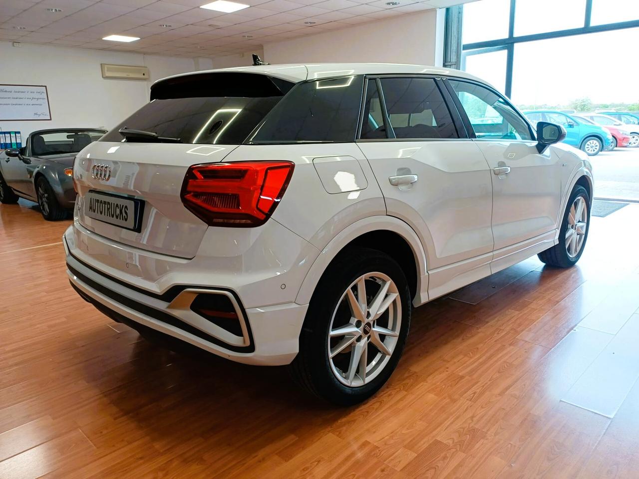 Audi Q2 35 TFSI S tronic line Edition