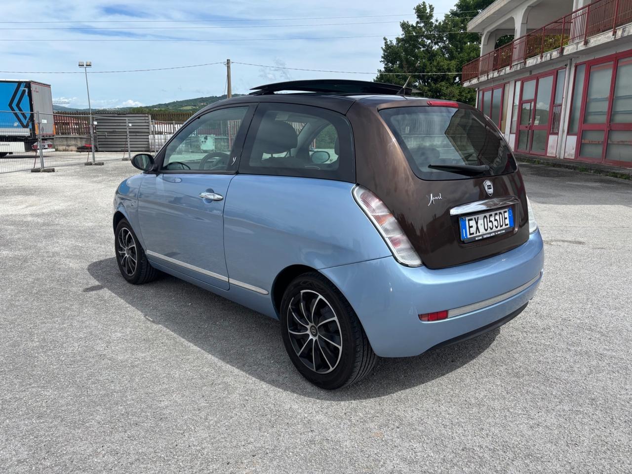 Lancia Ypsilon 1.4 Modamilano GPL