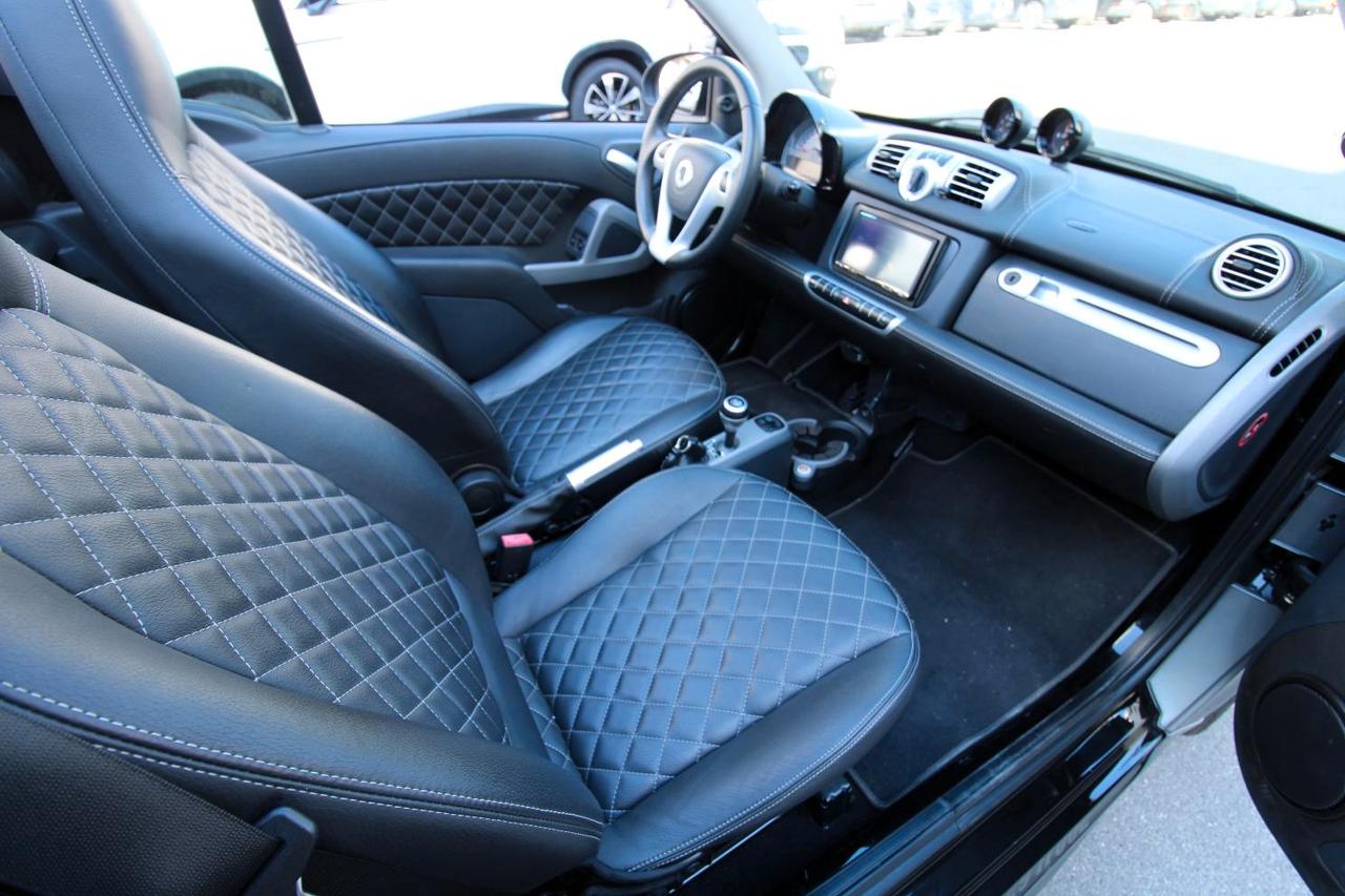 smart forTwo 451 BRABUS 1.0 I TURBO 62 kW cabrio TAILOR MADE