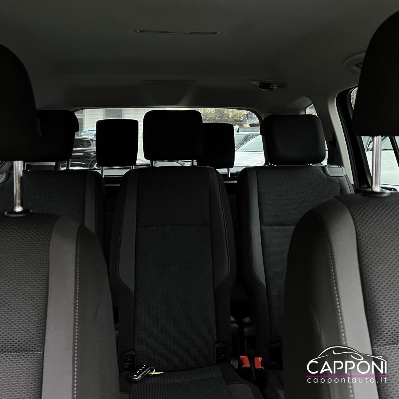 Volkswagen Touran 1.6 TDI 115 CV 7 POSTI