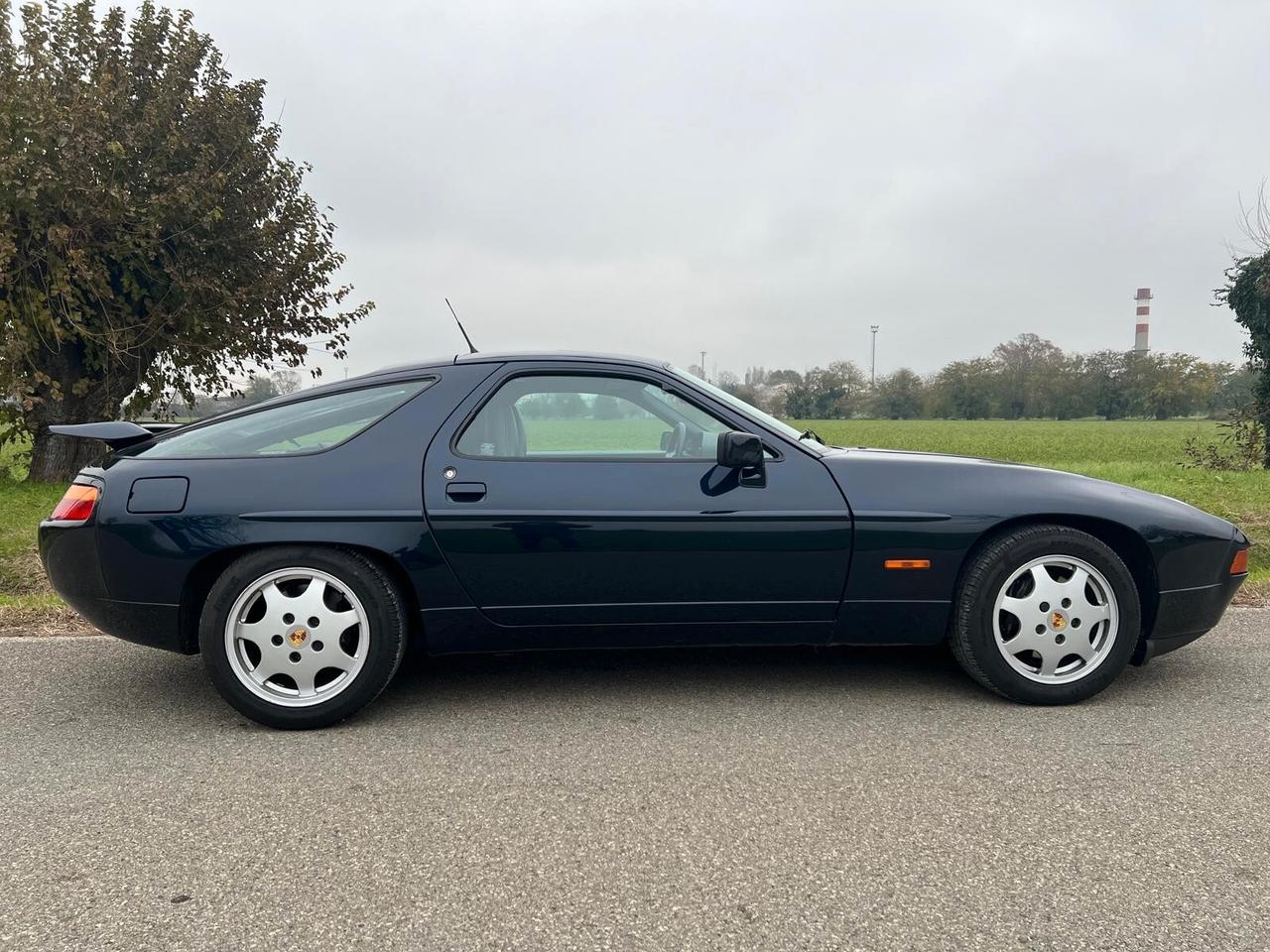 Porsche 928 cat S4 automatica