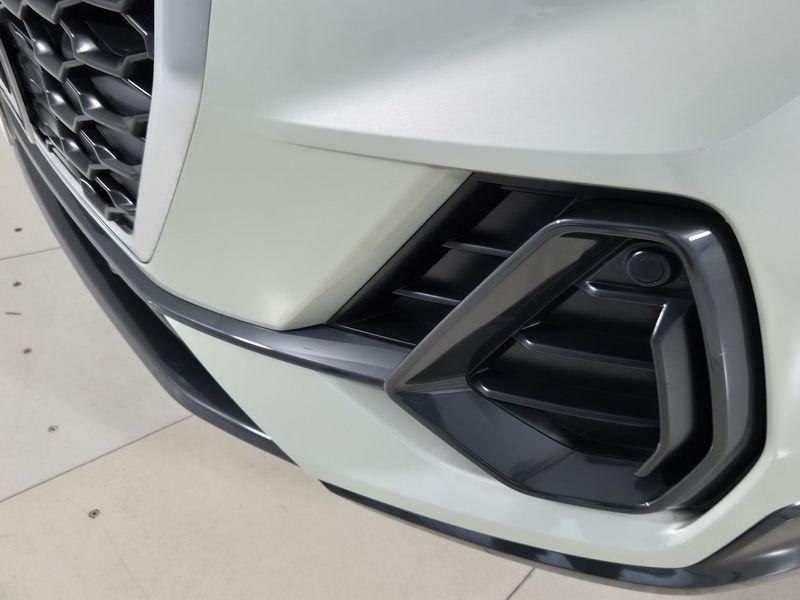 Audi Q3 I 2019 Sportback Diesel Sportback 35 2.0 tdi Business Plus s-tronic