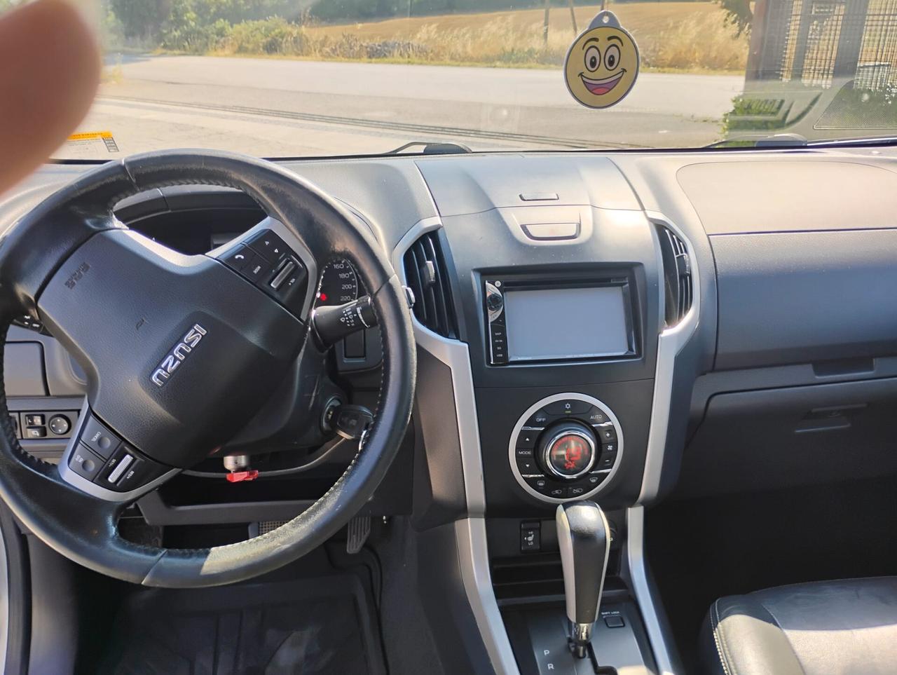 Isuzu D-Max 2.5 Dop Cab Quasar A/T 4WD GANCIO TRAINO