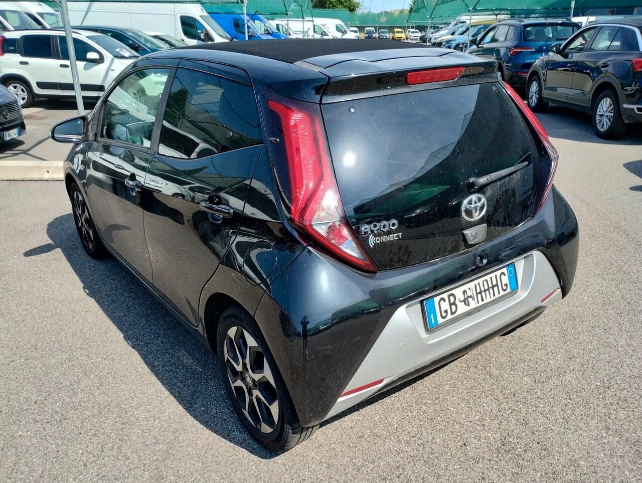 Toyota Aygo Connect 1.0 VVT-i 72 CV 5 porte x-wave MMT/ NEOPATENTATI