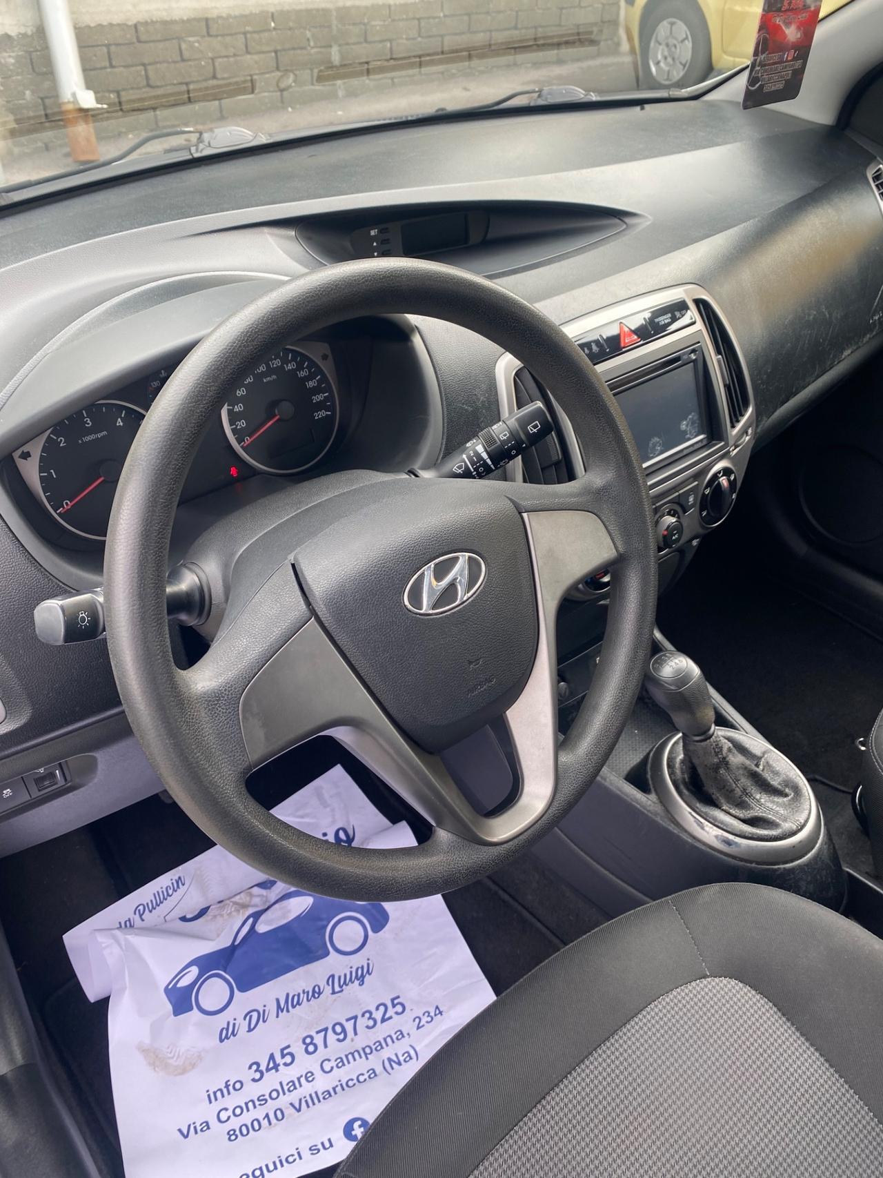 Hyundai i20 1.4 CRDi Anno 2013 Full Navi Led