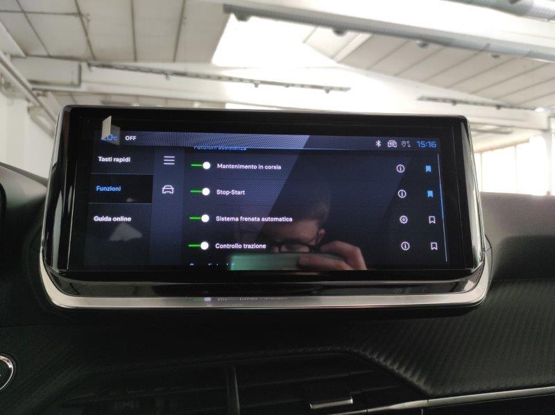 PEUGEOT 2008 2ª serie - 2008 Hybrid 145 e-DCS6 Allure